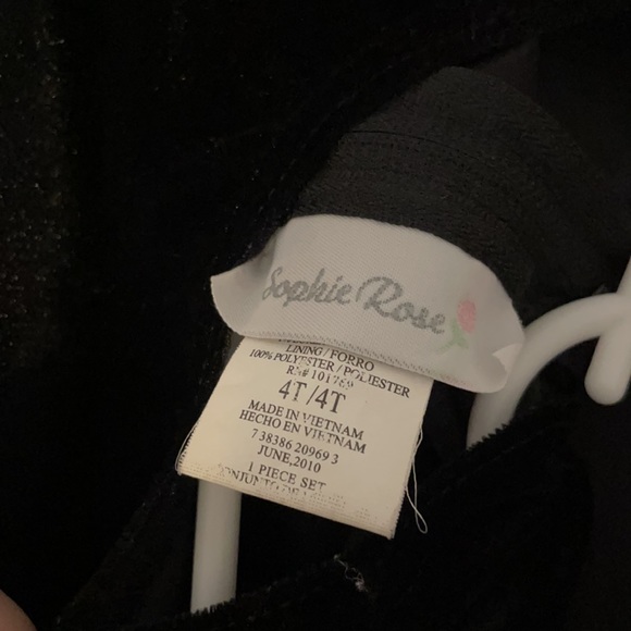 Little Girl Christmas Dress - Picture 6 of 6